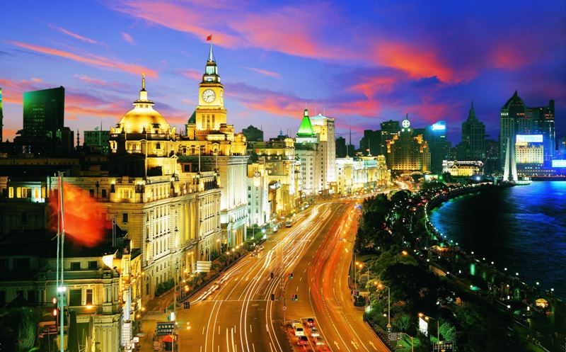 shanghai bund at night