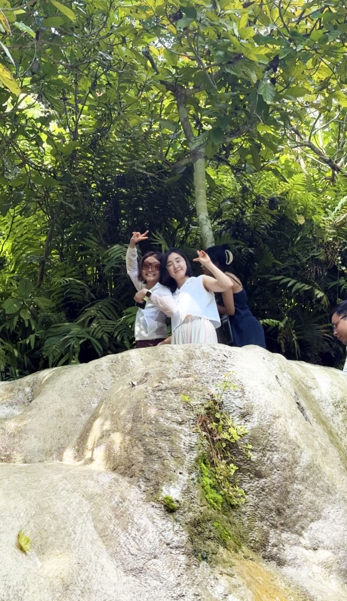 That's Mandarin Team Reconnects in Chiang Mai